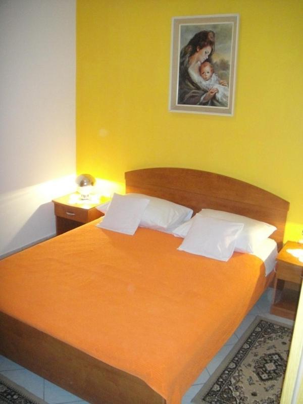 Apartments Ivan Orlic Vinišće Екстериор снимка
