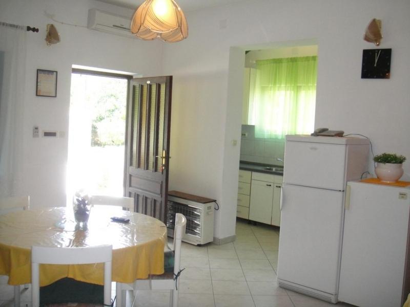 Apartments Ivan Orlic Vinišće Екстериор снимка
